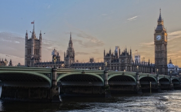 Továbbra is London a világ vezető pénzügyi központja